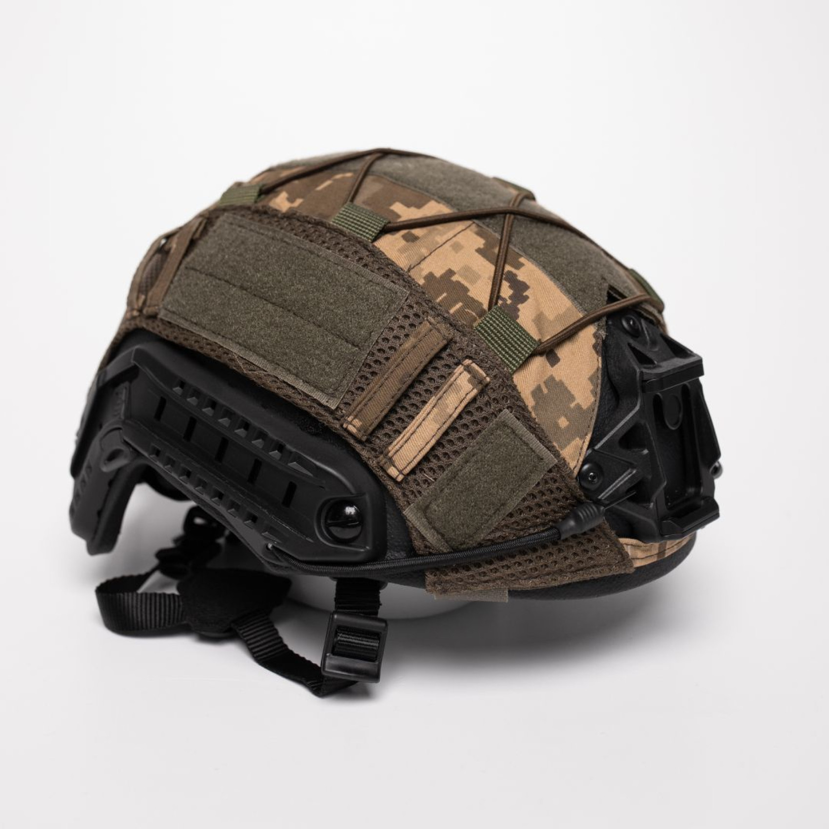 kaver-na-sholom-fast-else17-mm-14-piksel-1700x1700-1.jpeg Cover for the helmet FAST DFP MM-14 Pixel - Image 1