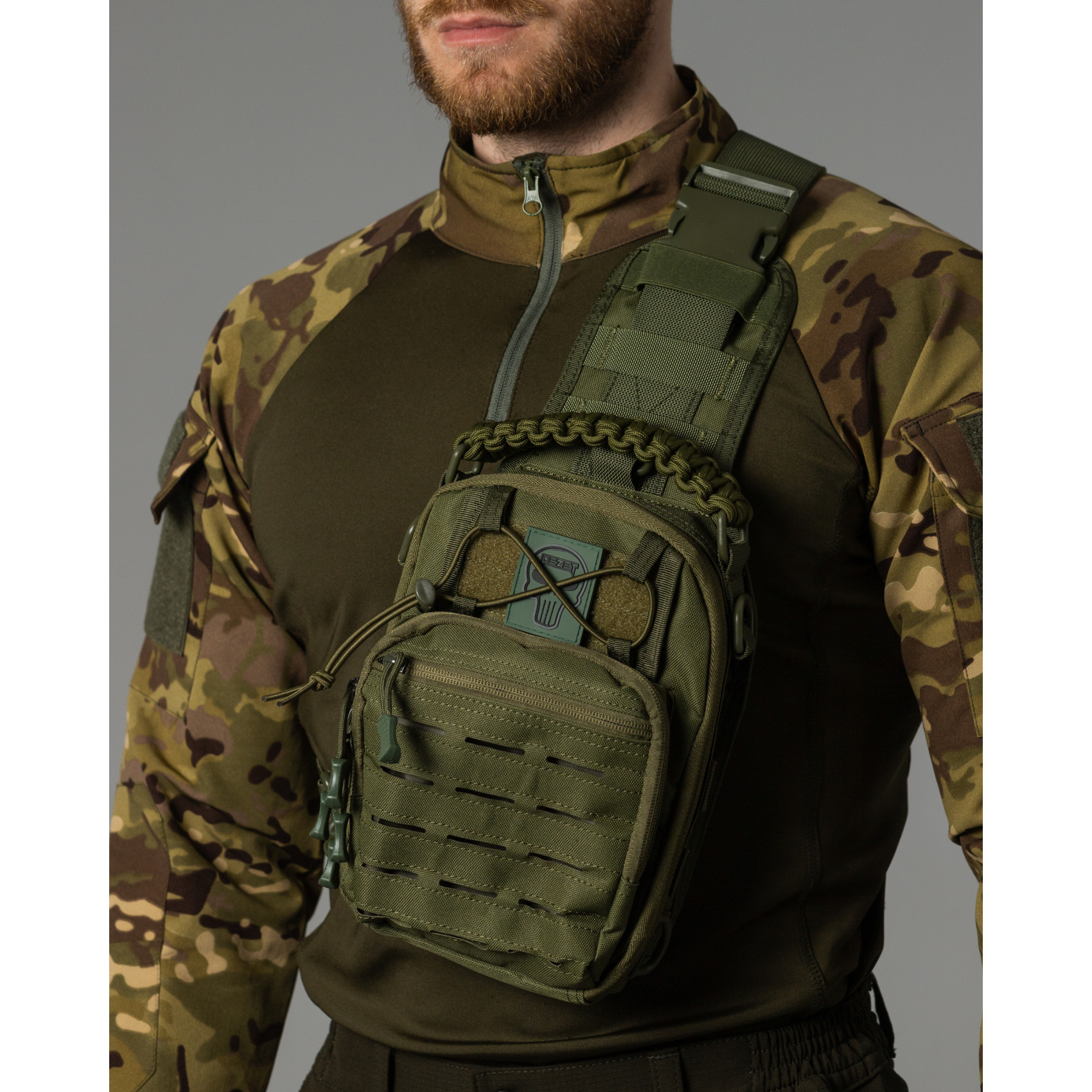 mesendzher-bezet-konvoi-2-0-olive-1700x1700-1.jpeg Bezet Convoy 2.0 messenger Olive - Image 1